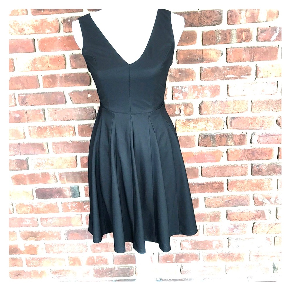 Nikibiki Black Cocktail Dress